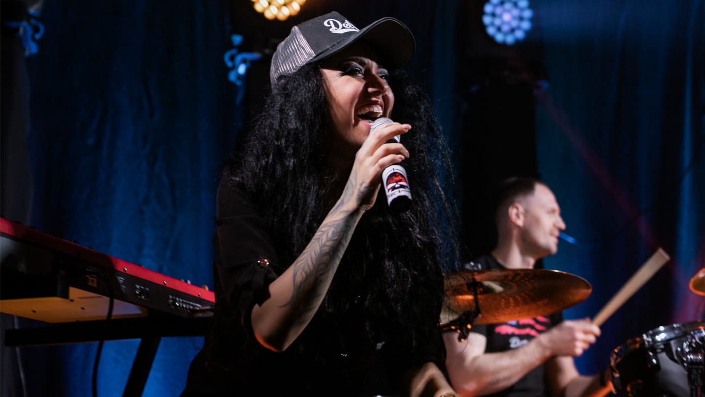 Bandzoogle Blog - How to create momentum for your music with PR - Main