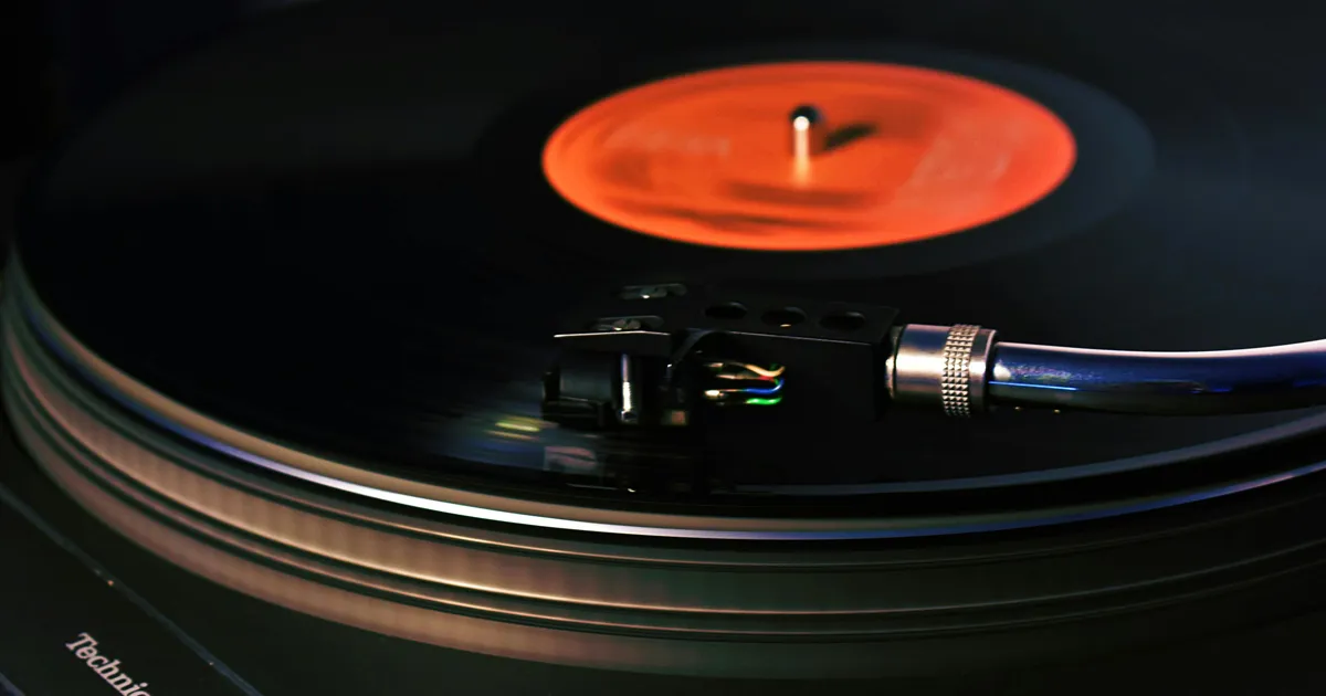 What Makes Mastering for Vinyl and Digital So Different?