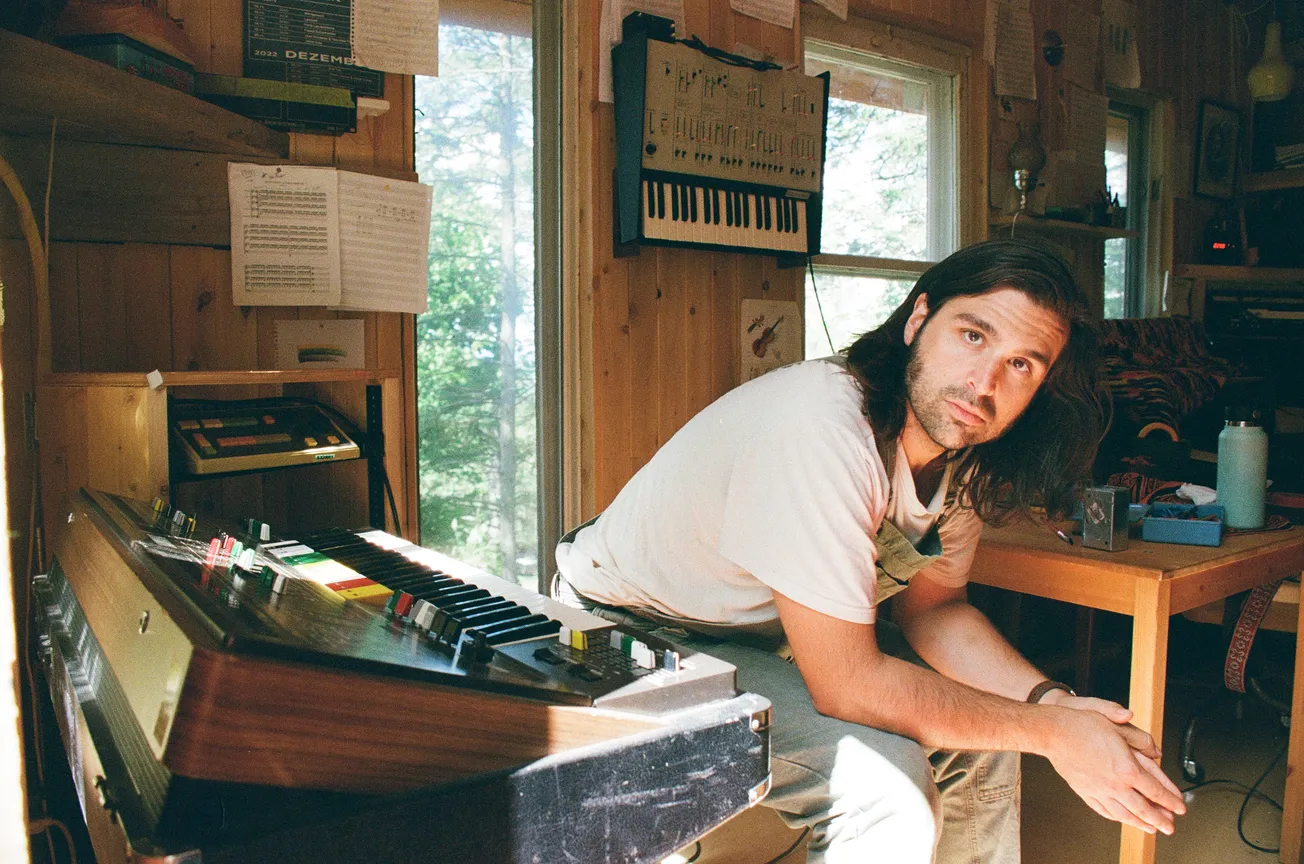 Flore Laurentienne on His Composing Process, His River, & His Tour Vice of Fries