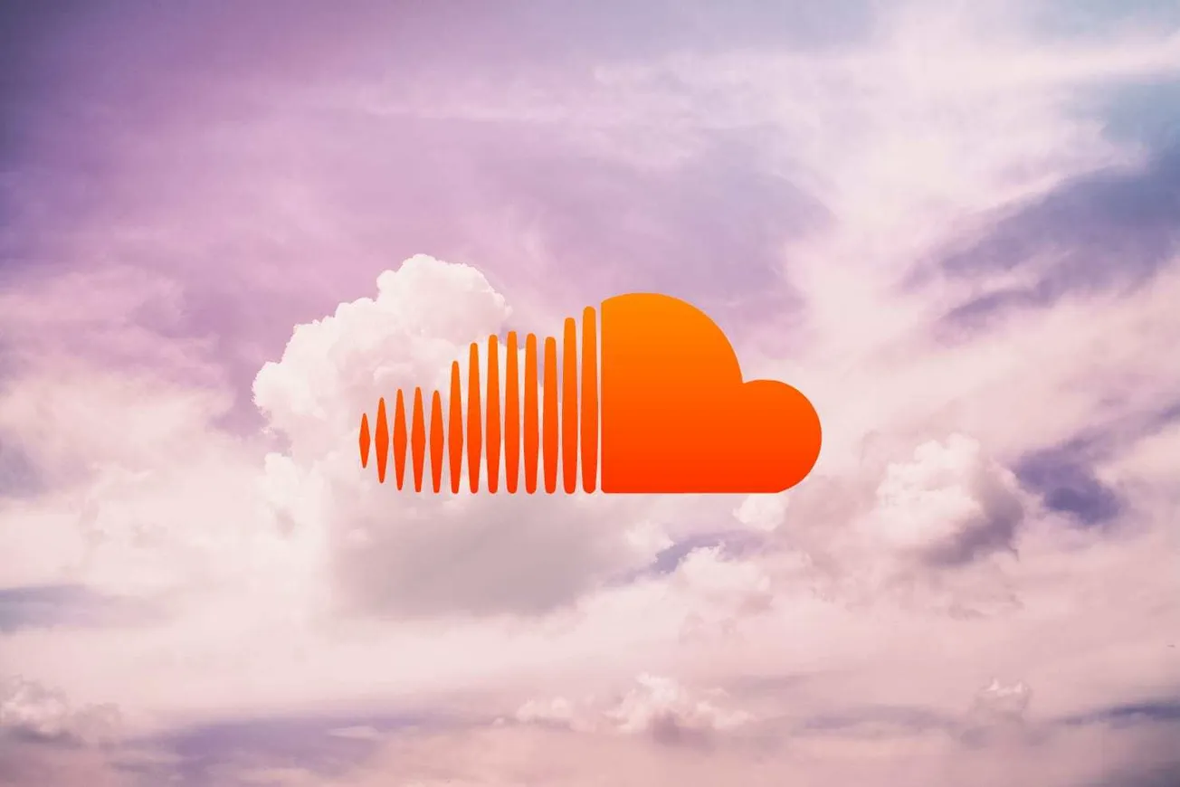 Cloud music icon representing digital streaming and cloud-based music services on a pastel sky background.
