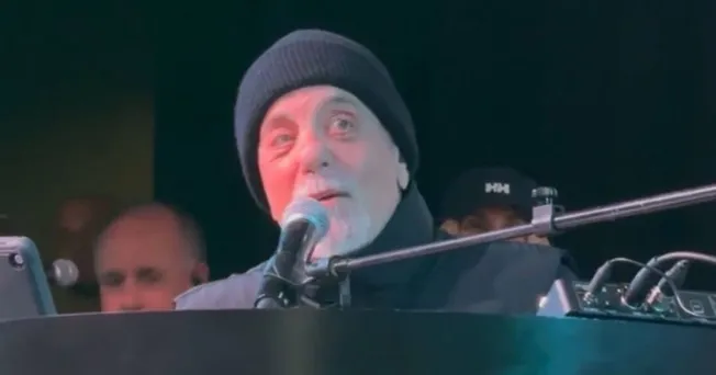 Billy Joel performs on stage in Floria, January 2026.