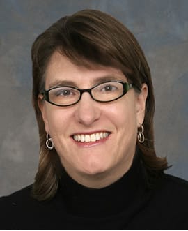 renata_hesse-headshot