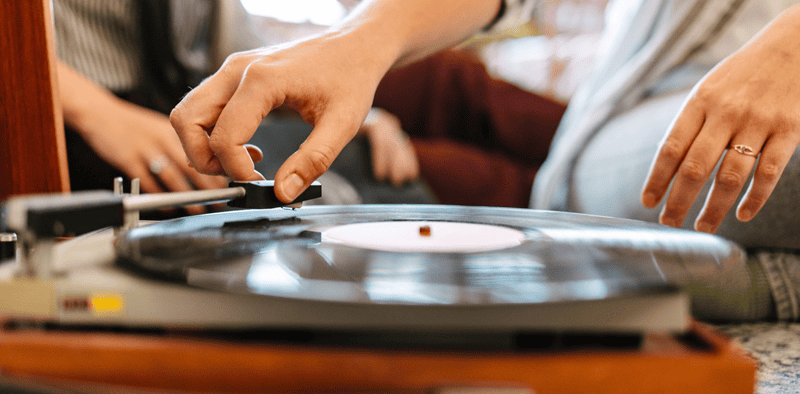 Vinyl vs. Digital Music