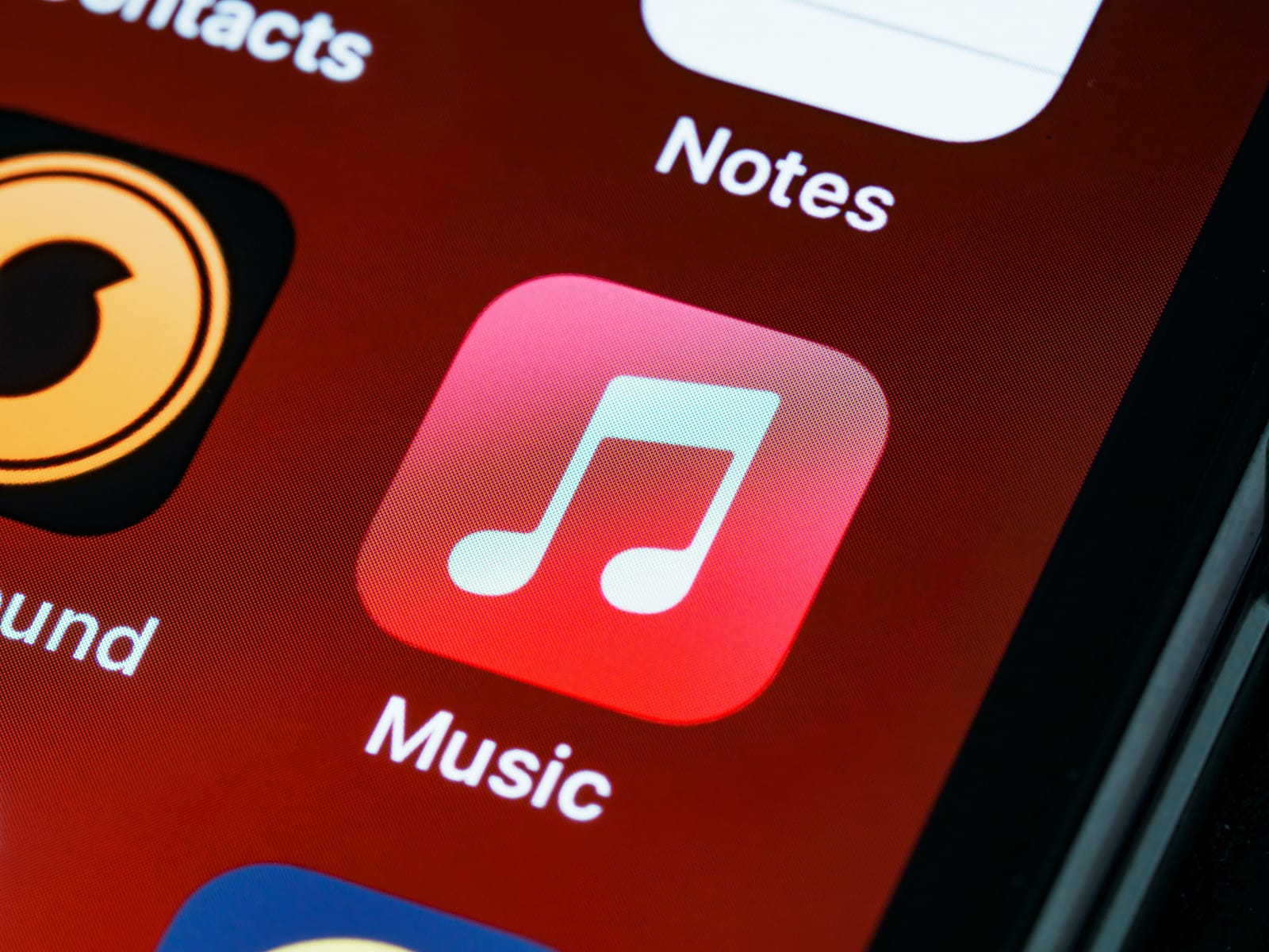 Cover image for As Apple hits 100 million songs, the future of music discovery gets complicated