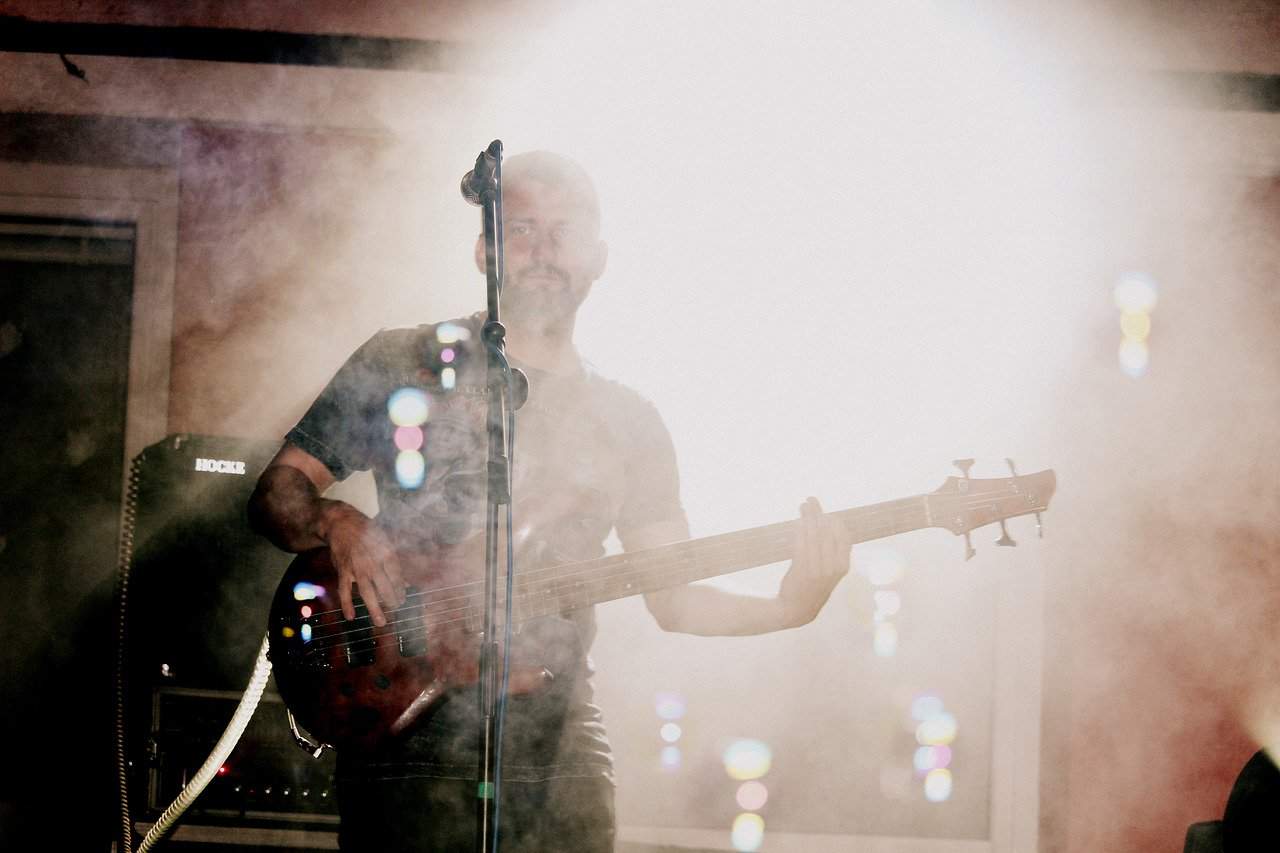 8 Things You Can't Forget To Do Before Going On Tour (Remember Those?) - Hypebot