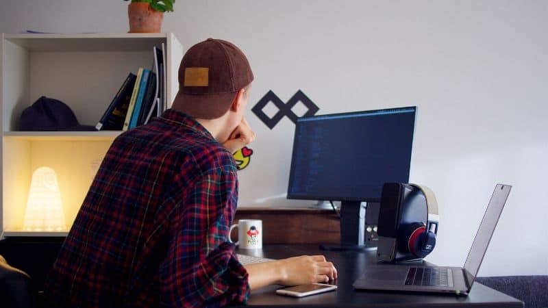 Guide To Get Heard By A Music Supervisor - Hypebot
